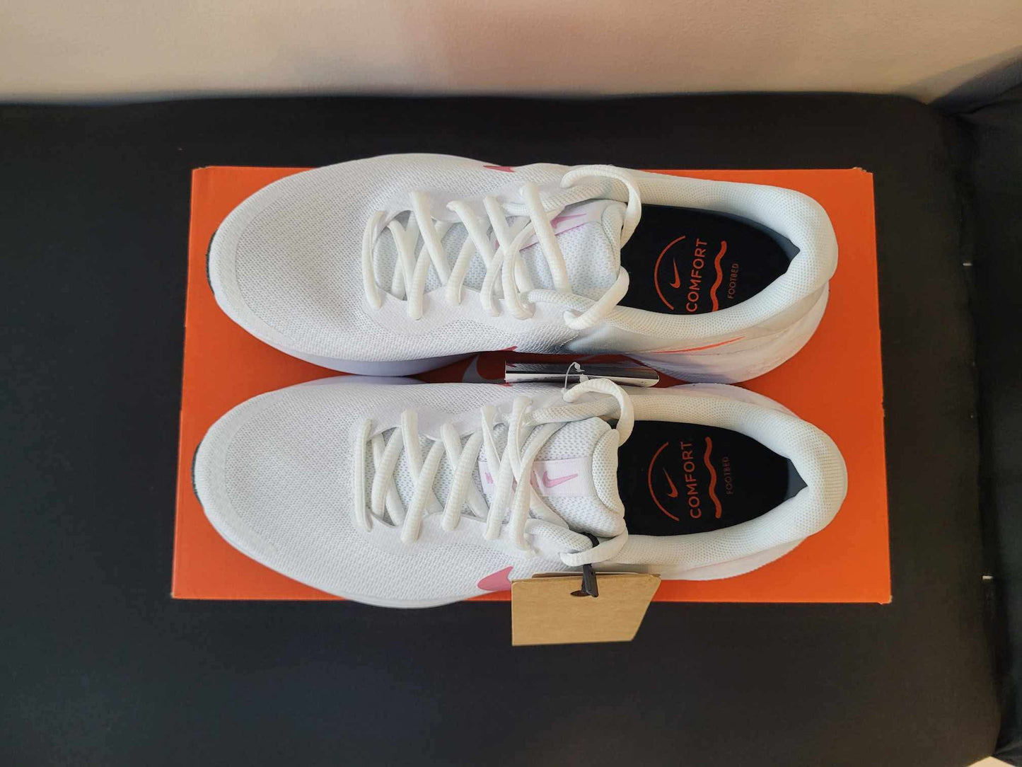 Nike Revolution 7 W